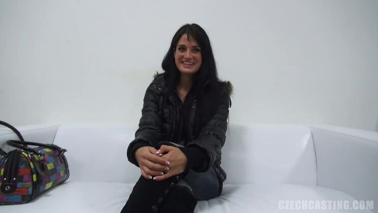 Brunette Zaneta Czech Amateur Solo Casting