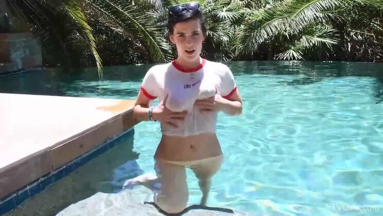 Fun in the Sun with Bella's Big Tits