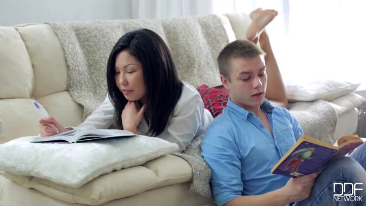 Teen Veiki's Tattoo and Piercing