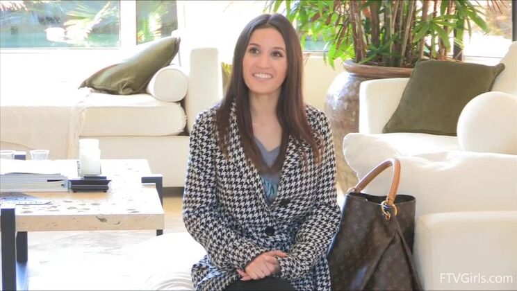 Young Aubrey's Orgasmic Solo Nude Experience