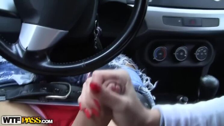 Blonde Amateur Krystal Boyd in Outdoor Sex