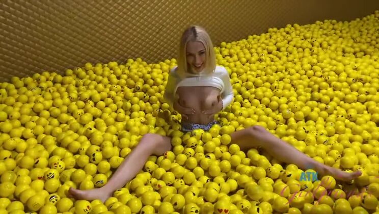 Girlfriend Sky Pierce in Museum Mayhem