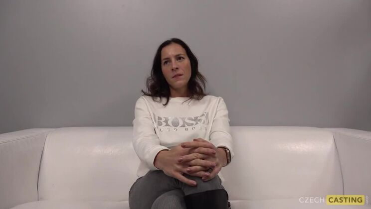 European Jarka: A Sexy MILF