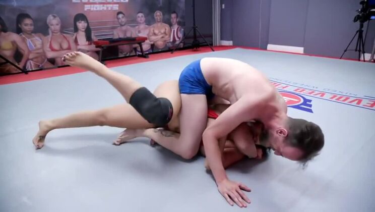Big Ass Sheena Ryder Gets Fucked And Fought By Chad Diamond