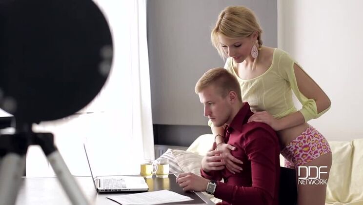 Blonde Bombshell Karina Grand Gives Boyfriend a Facial
