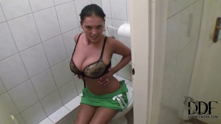 Jasmine Black - Cozy Room, Big Boobs, POV