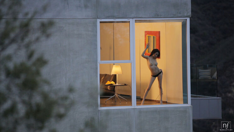 After Dark Solo: Aiden Ashley