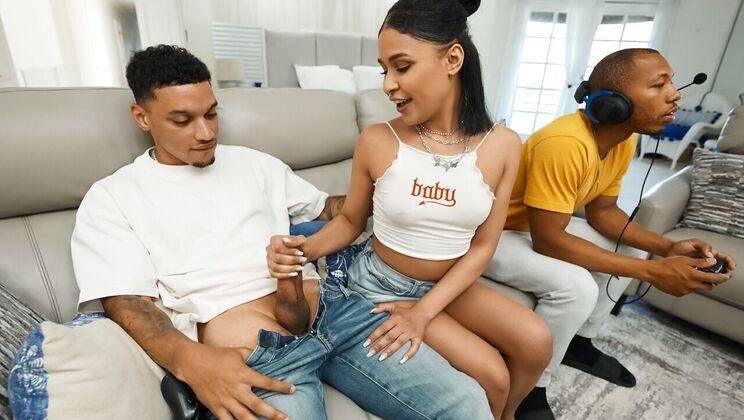 Latina Ryder Rey Gets Tattooed Pussy