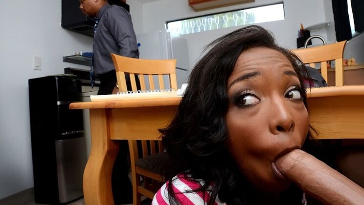 Reality TV Star Daya Knight