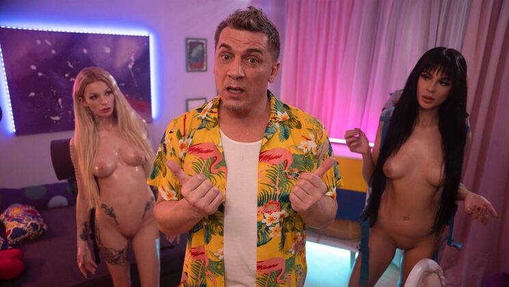 Alien Backpackers Love Sex