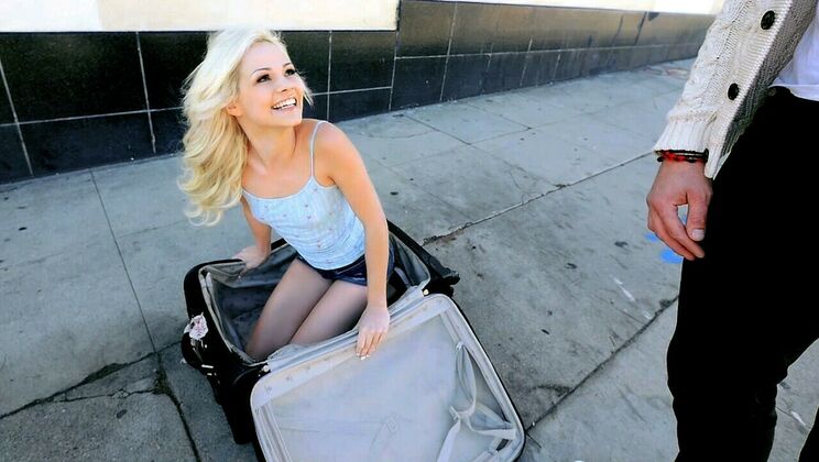 Young Petite with Piercings and Tattoos in Sex