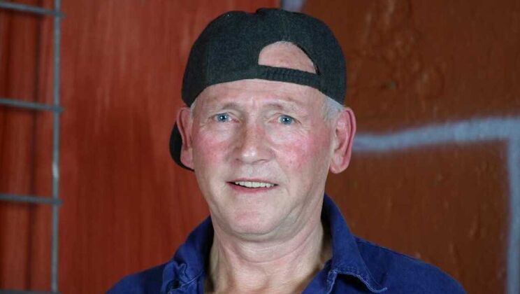 Deepthroat Fun for Old and Young