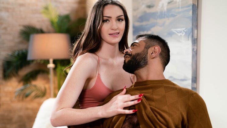 Natural Tits Tori Easton in a Steamy Encounter