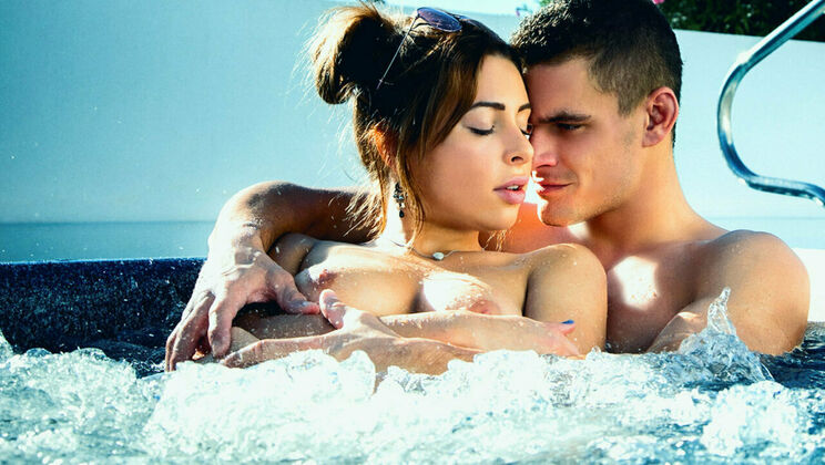 Ally and Maxmilian's Hot Bathroom Encounter