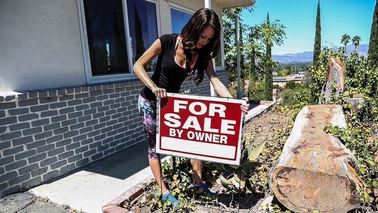 Mila Castro's Latina Lust in Action