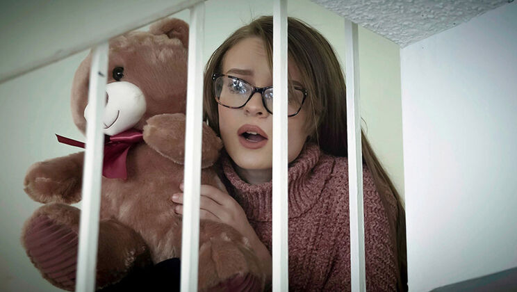 Honesty Turns into a Creampie for Teen