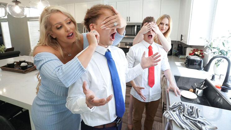 Blonde and Big Ass in a Doggystyle Frenzy