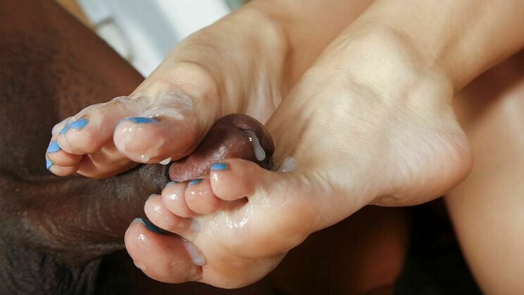 Fetish Scene with Cassidy Klein