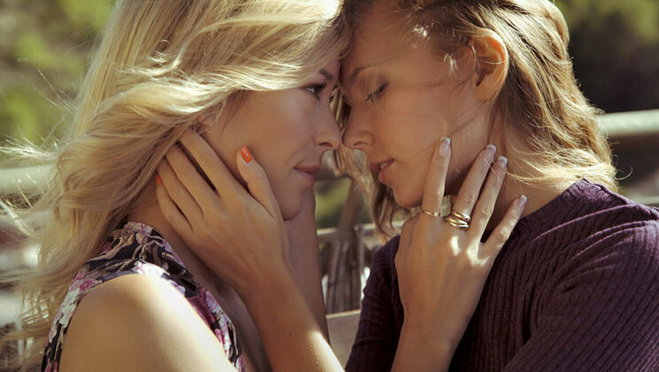 Blonde and Beautiful: Lola Reve (2015)