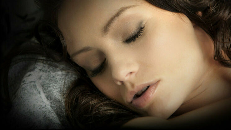 Curl Up With Sophie