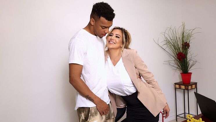 Cheating Wife Caitlin Bell Gives In-Law a Blowjob