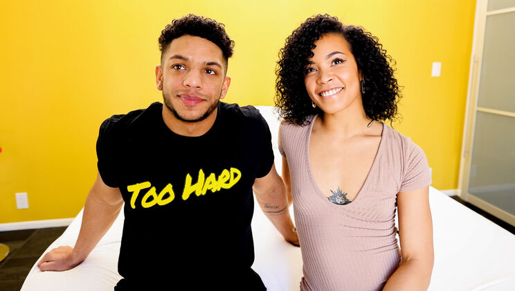 Arturo Torres' Doggystyle with Flexible Laylani Wyld