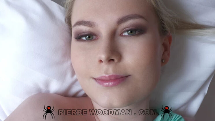Mimi Cica - Blonde and Beautiful in XXXX Action