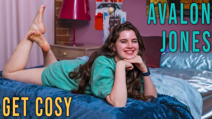 Avalon Jones' Masturbation Moment: Unfiltered and Amateur