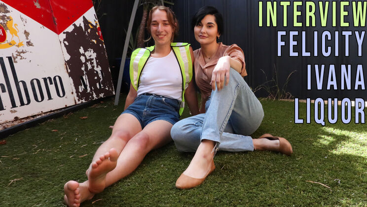 Ivana Liquor and Felicity: Australian Outdoor Adventure
