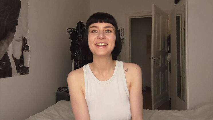 Multiple Girls Zoom Sex