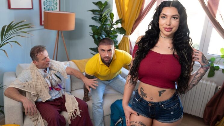 Sexy Nala's Deep Throat Skills in Hardcore BJ