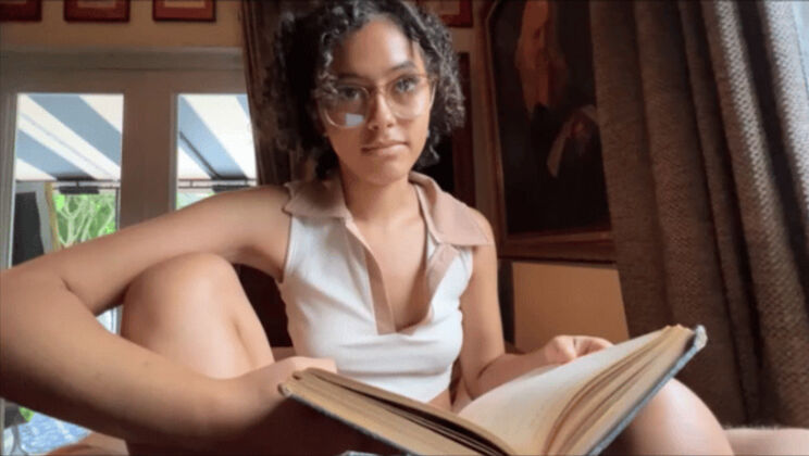 How to Be a Cool Stepsister