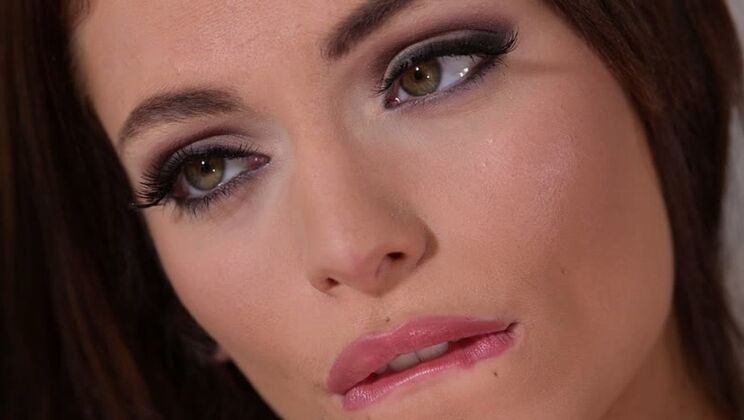 Clara Mia first date anal licking and cowgirl fucking