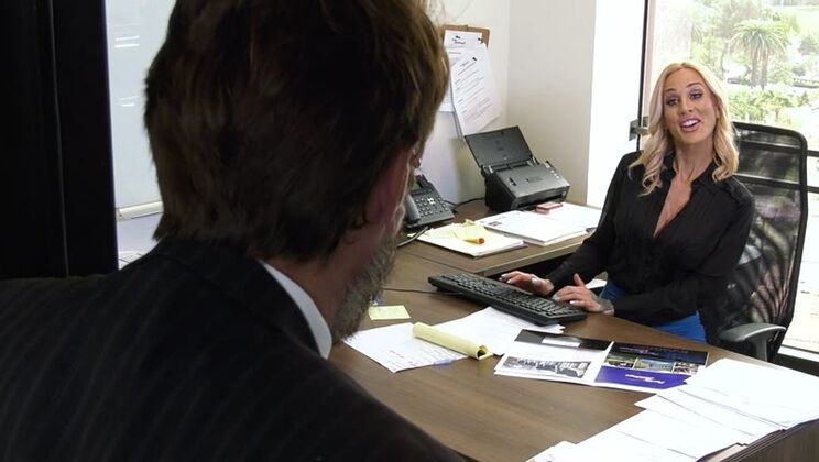 Enhanced Body Sarah Jessie Takes Hard Cock