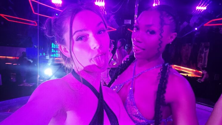 Riding Cowgirl Style with Alexis Perez VIP