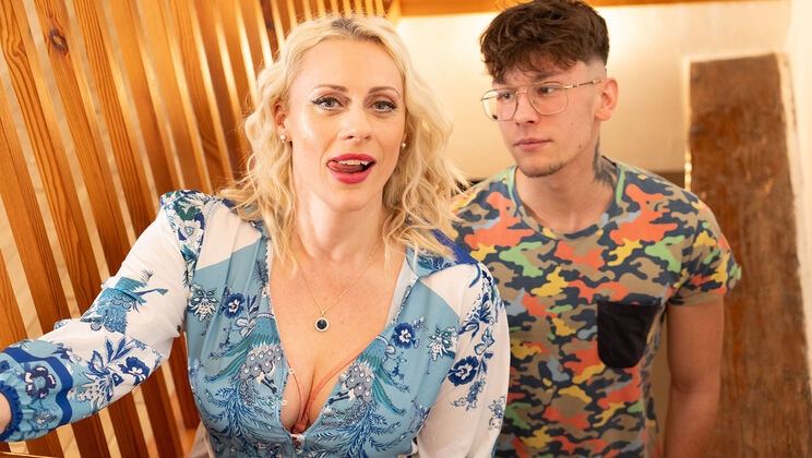Brittany Bardot Stifler's Mom Blows Young Son's Friend