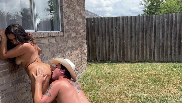 Alexa & Zach Backyard Rodeo Shaved Pubic Hair Outdoor Sex