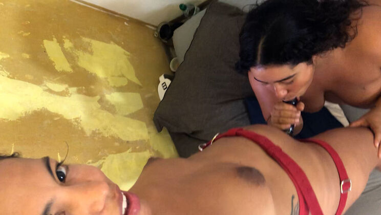 Lesbian Oral: Carmen & Lina Facefuck